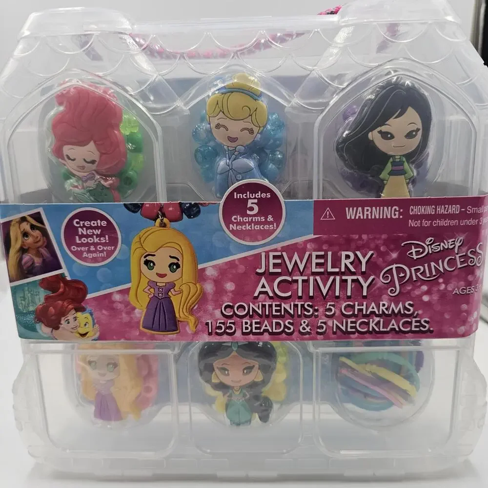Disney Princess Jewelry Making Activity Kit - 5 Charms 155 Beads And 5 Necklaces